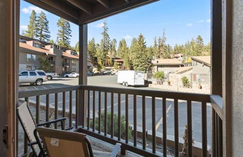 Chamonix #15 - Cozy Mtn Retreat with Fireplace - Foto 15