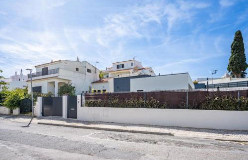 Host Wise - Bright Spacious House Swimming Pool - Foto 37