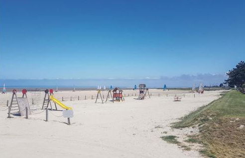 Gorgeous Home In Mont-Dol With Wifi - Foto 9