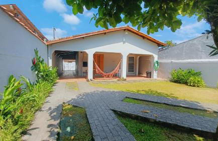 Casa Temporada Ubatuba perto da praia, check-in e out flexíveis com 5 vagas na garagem, wifi, churrasqueira - Foto 6