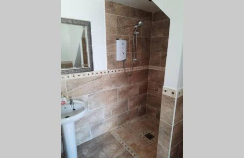 The Loft at Rock Cottage with hot tub - Foto 15