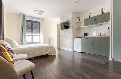 Studio Luxe - Vue Tour Eiffel - Proche Paris & Versailles - Foto 7