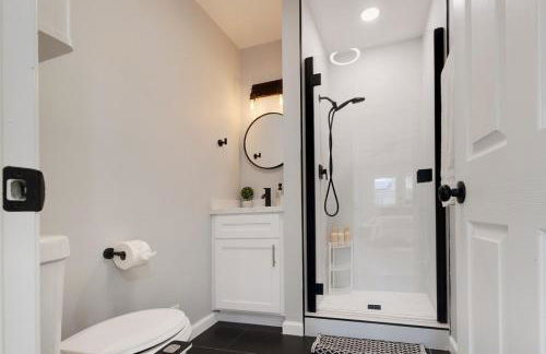 Elegant 3 Bedroom 2 Bathroom With EV Charging Near Santa Anita - Foto 14