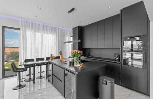 3 Bedroom Gorgeous Home In Sorici - Photo 21