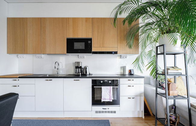 Modern 2BR Apt with Sauna & Free Parking - Foto 5