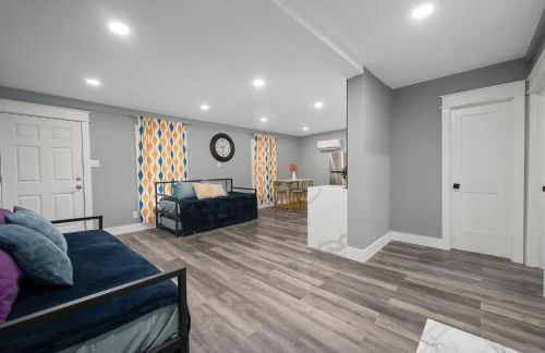 Elegant 2BR Apt Near Med Center with Free Park - Foto 9