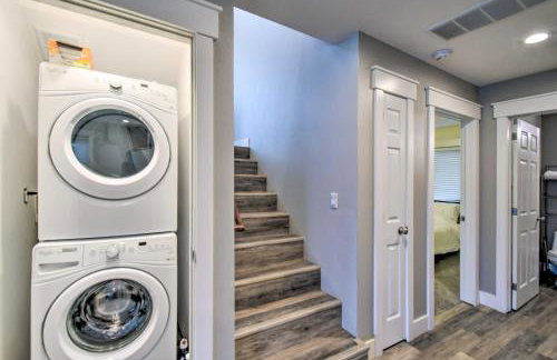 Scenic & Spacious Getaway on North Bay w/ Deck! - Foto 23