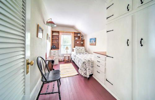 Private Waterfront Lake Erie Home with BBQ Patio - Photo 24