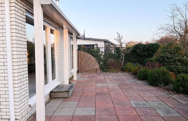 Bungalow in Makkum Near Lake Beach - Foto 14