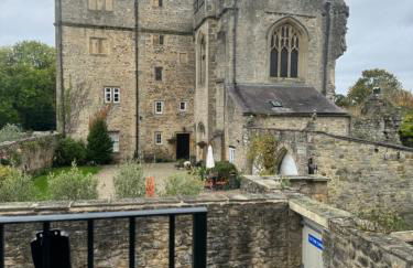 Parr Cottage at Snape Castle Mews - Foto 4