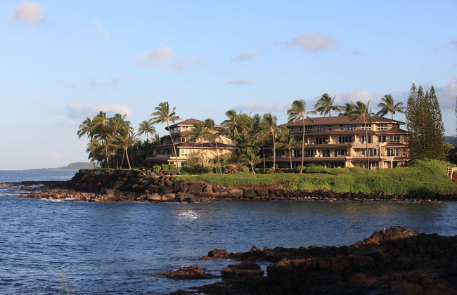 Whalers Cove Oceanfront Resort - Photo 41