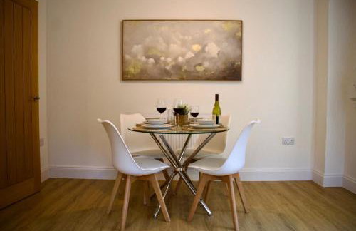 Iris Group Stay 8-BR Free Parking - Foto 29