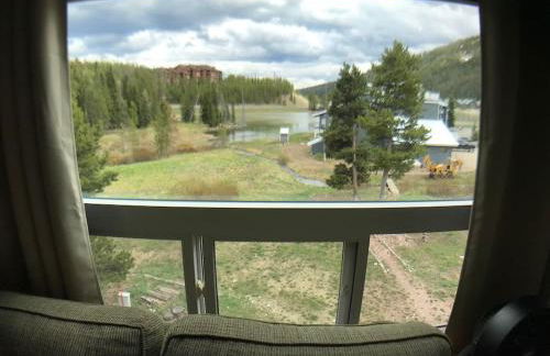 Sporty Mountain & Lake View 3rd Floor Studio - Foto 8