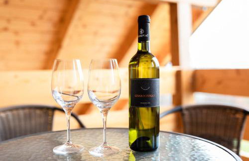 Apartment Stone and Wood - Photo 21