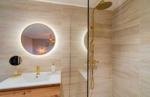 La Parenthèse en Provence - Appt Balnéothérapie - Foto 10