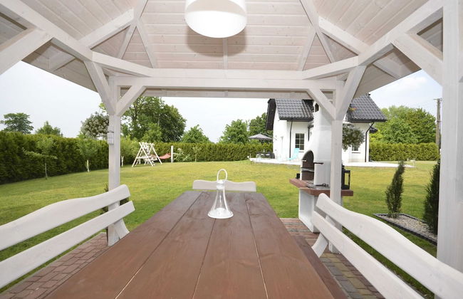 A Luxury Villa in a Seaside Village.living Room, 2 Bedrooms, 2 Bathrooms, Garden - Photo 18