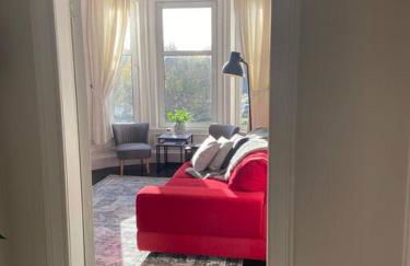 Beautiful traditional top floor flat in the center of Largs - Foto 8