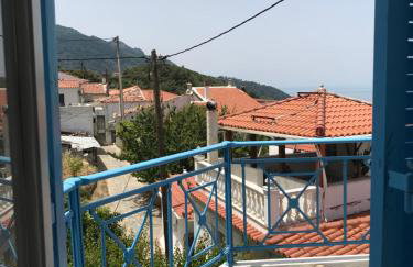 Bliss on the hill - Photo 18