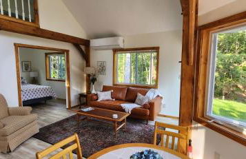 Magical Retreat Cottage, 15 min from Mt Snow skiing - Foto 12