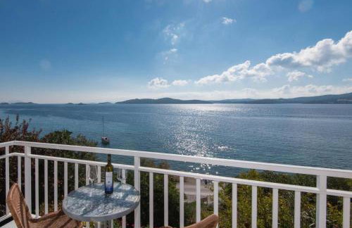 Bella Perna 3-Bedroom beachfront apartment - Photo 6