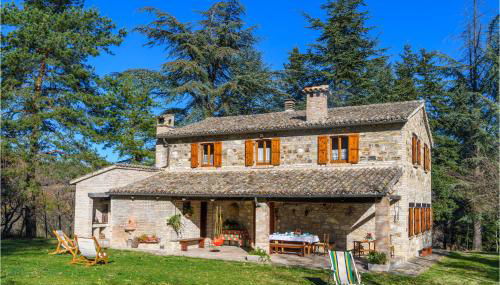 4 Bedroom Beautiful Home In Acqualagna - Foto 1