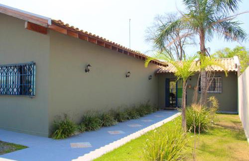 Casa para temporada com 3 suítes com ar condicionado - Foto 1