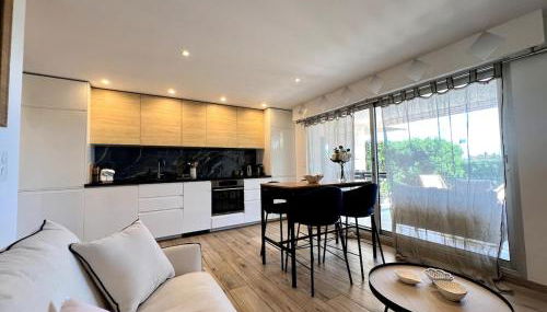 Villeneuve Loubet - Proximité Marina Baie des Anges - Front de Mer - Parking privé - Foto 3