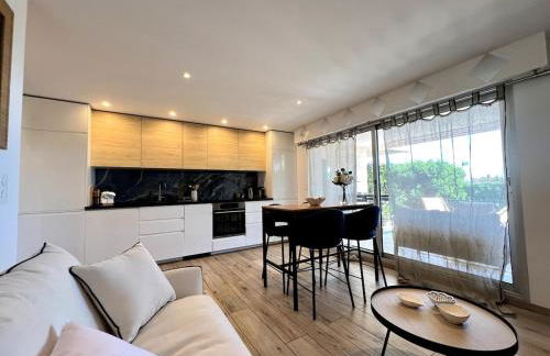 Villeneuve Loubet - Proximité Marina Baie des Anges - Front de Mer - Parking privé - Foto 3