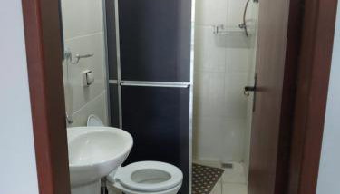 Kit net 8 com ar condicionado cama Queen - Foto 4