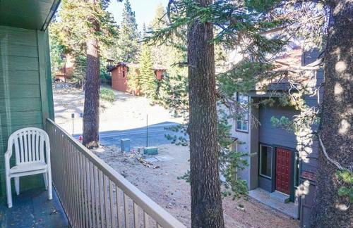 St Anton Courtyard View Ski-In and Out 1 Bedroom Condo - Foto 1