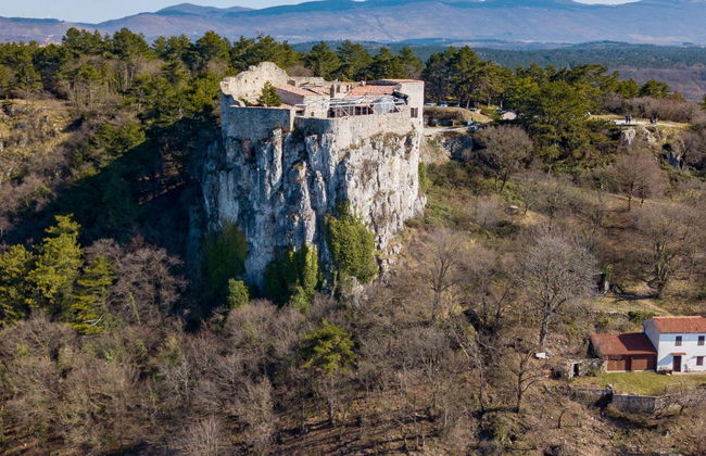 Socerb, Hrastovlje & Marezige Tour - Foto 1