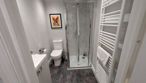 Modern & Stylish 1-Bed Apartment - inc parking - Foto 5
