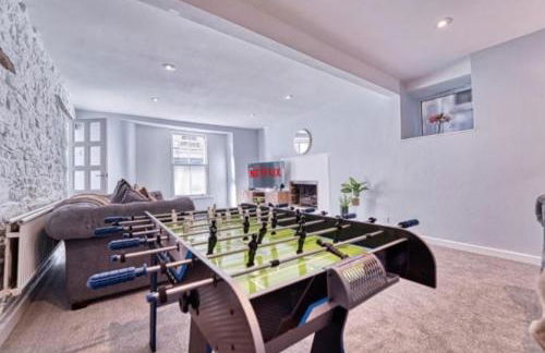 The Stylish Gem of Bath - Sleeps 10 - Photo 3