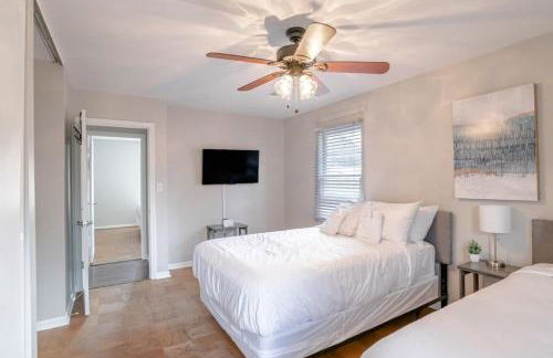 Enchanting Forestwood Retreat - Foto 5