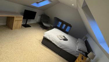 Spacious 2BR Apartment - Sleeps 4 - Parking & Pets - Coast Serviced Apartments - Enquire for Trade & Long stays - Foto 2