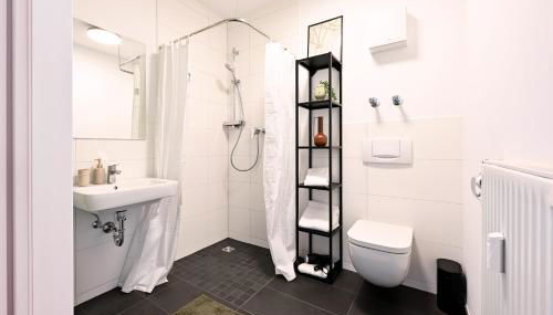 Rosengarten Apartments Fürth, Moderne Serviced Apartments in Citylage, ganze Ferienwohnung 50 m2, nahe Nürnberg, Metro, Sauna, Frühstück & Parkplatz - Foto 5