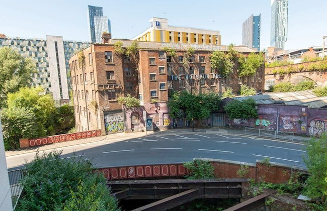 The Assembly - Foto 40