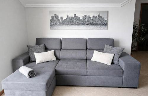 Vanda House com 2 Quartos Vista Mar e montanha no centro da Ilha - Foto 11