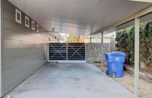 Modern Mini Golf Oasis - Foto 68