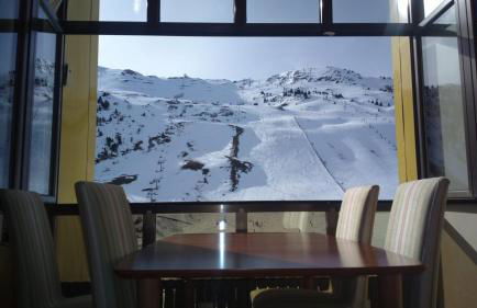 Tobazo Candanchú pie de pista - Photo 1