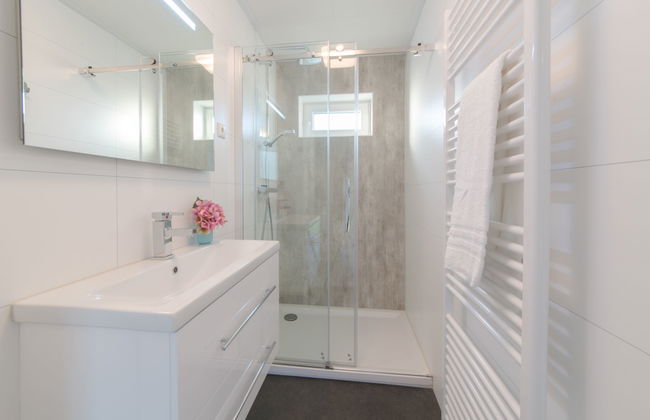 2 bedroom House in Wemeldinge with garden and terrace - Photo 6