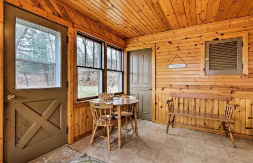 Wisconsin River Valley Farmhouse Fire Pit and View - Foto 6