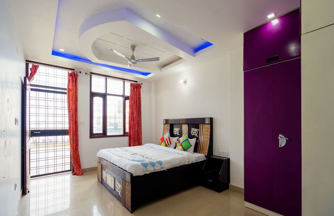 OYO 13291 Home Valley View 2BHK Near Picture Palace - Foto 1