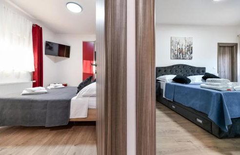 4 Bedroom Amazing Home In Prkos - Foto 18