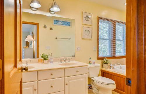 Waterfront luxury w-beach resort-pool-golf-tennis-fishing & views! - Foto 52