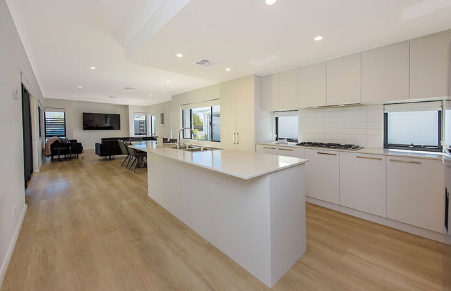 5 O Clock Somewhere - Foto 10