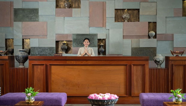 Concierge desk