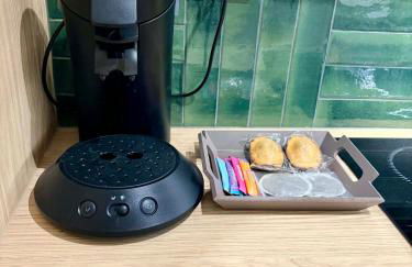 Le salon des voyageurs - Au Cœur de DOLE - Parking GRATUIT à proximité - Foto 18