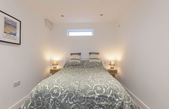 1 Bed Chalet in Bude - Parking & Wifi - Foto 3