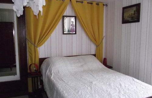 Maison typique à coté d'une église du XIIeme - Foto 3